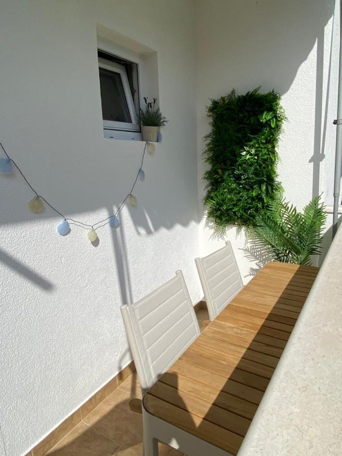Mamma Mia Apartments-City Center Hvar Town Eksteriør billede