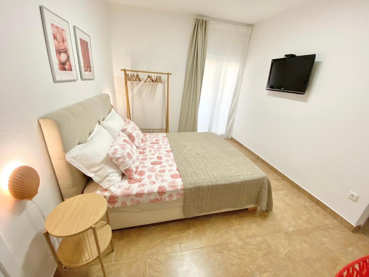 Mamma Mia Apartments-City Center Hvar Town Eksteriør billede