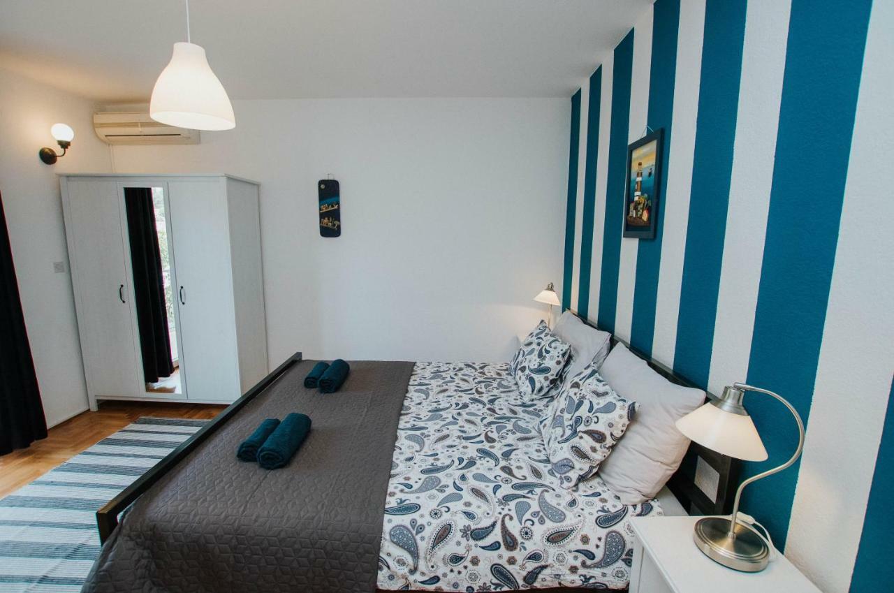 Mamma Mia Apartments-City Center Hvar Town Eksteriør billede