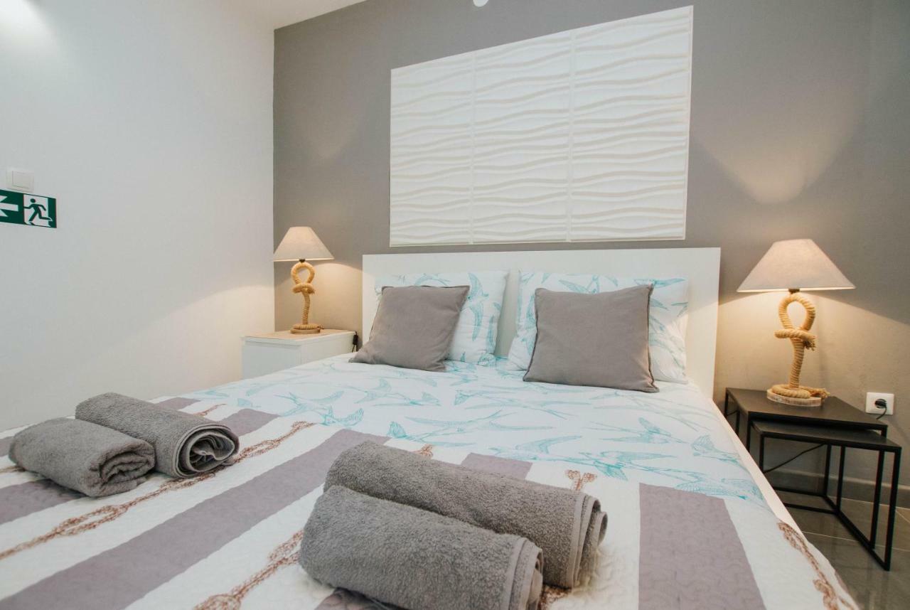 Mamma Mia Apartments-City Center Hvar Town Eksteriør billede